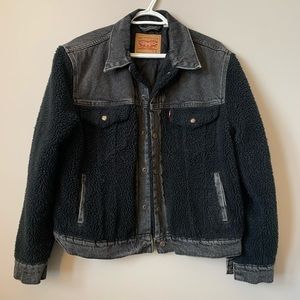 Levi's Sherpa Jean Jacket - Womens Medium